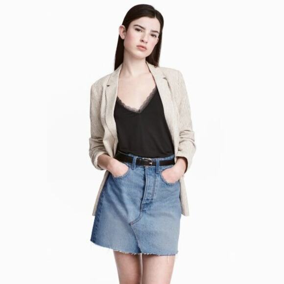 H&M Denim Medium Blue Jean Denim Mini Skirt - Picture 1 of 12